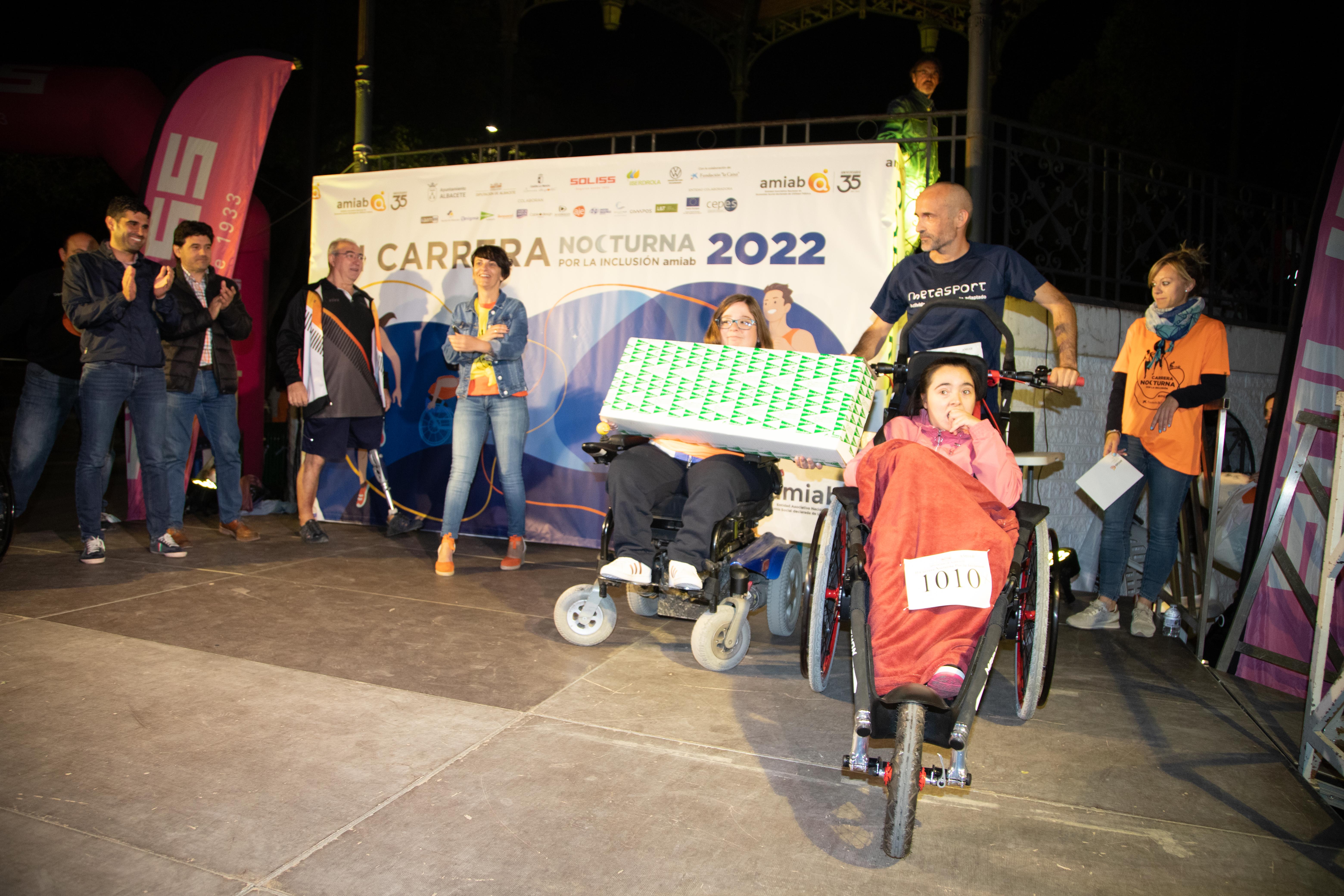 II carrera nocturna por la inclusion Amiab