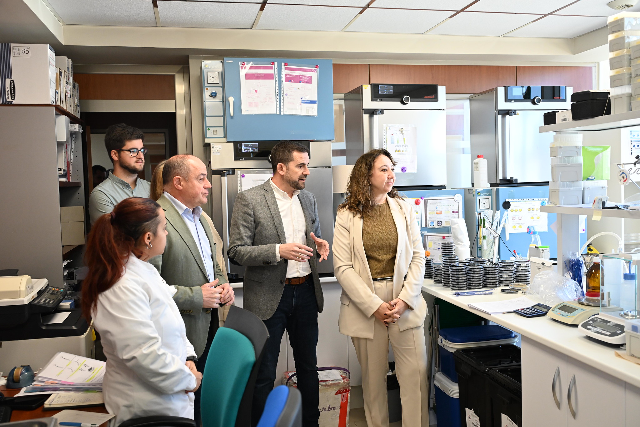 directora general de Empleo, Elena García Zalve, ha visitado las instalaciones de amiab en Romica – Albacete. Fotos JCCM3