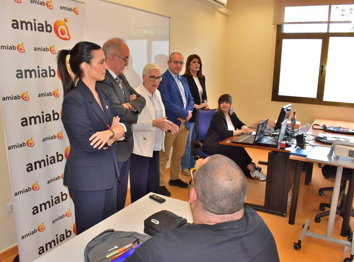 amiab inicia en Puertollano el curso de “Montaje y Mantenimiento de Instalaciones Solares Fotovoltaicas” junto a la Diputación de Ciudad Real y el Ayuntamiento de Puertollano