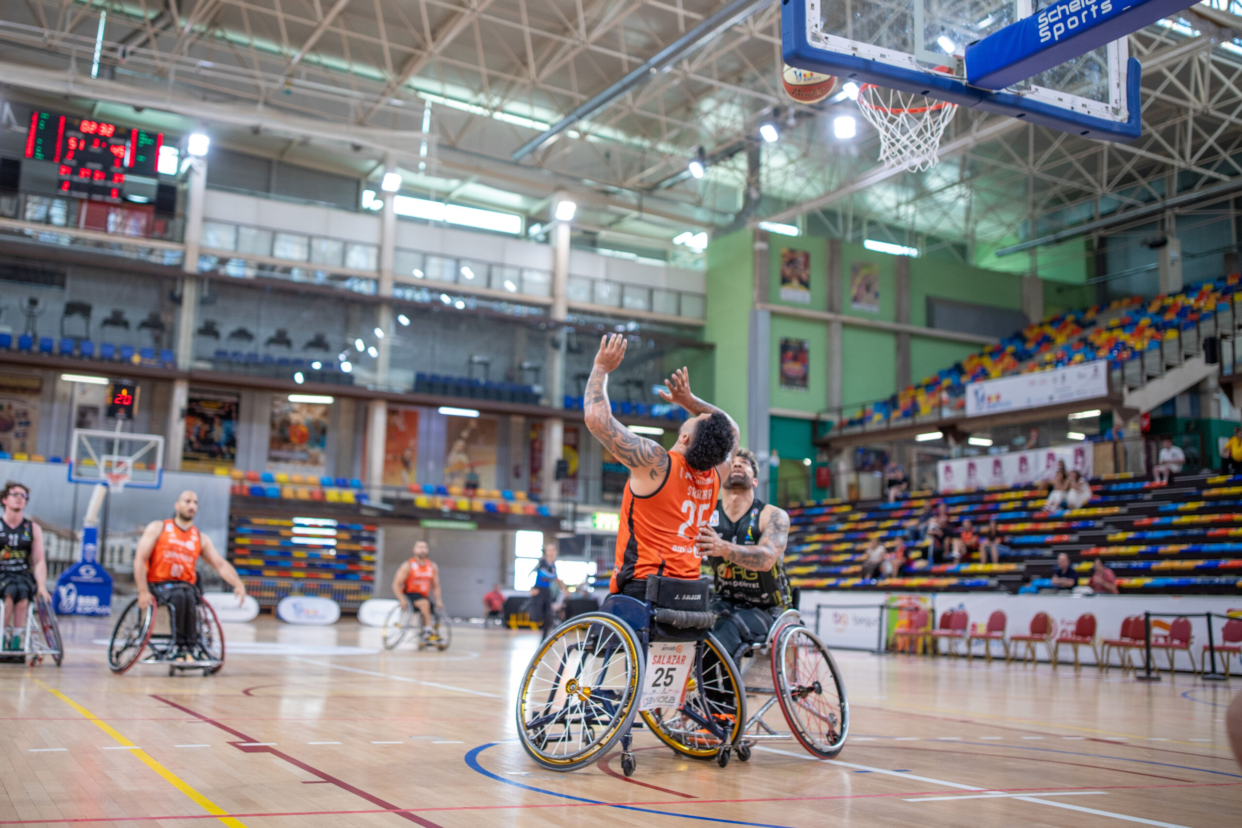 El BSR amiab dilapidó 11 puntos de ventaja en el último cuarto y no estará en la final (69-73)