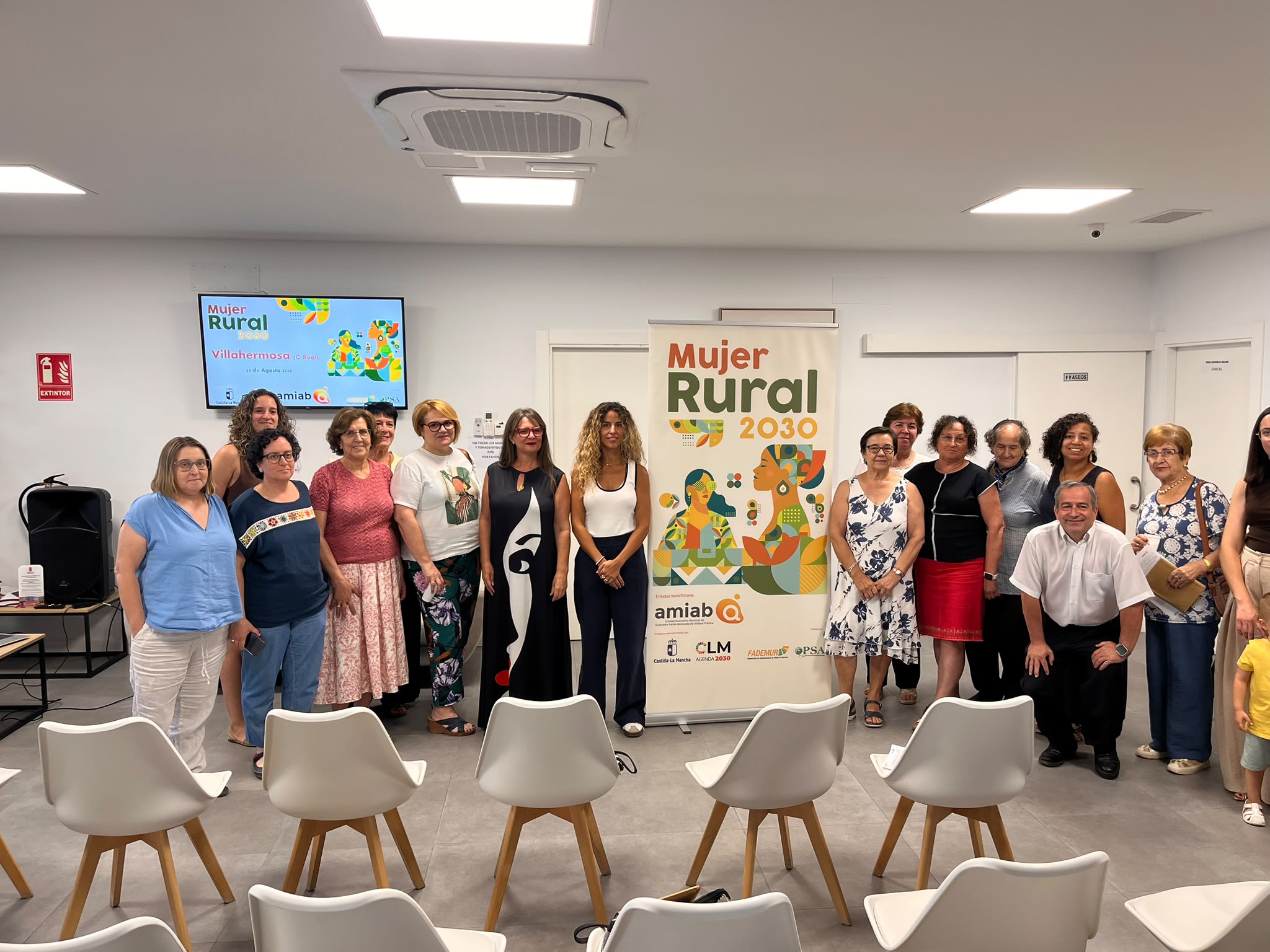 El proyecto ‘Mujer Rural 2030’, organizado por amiab, OPSA y FADEMUR, llega a Villahermosa (Ciudad Real) y acerca a los asistentes la Agenda 2030
