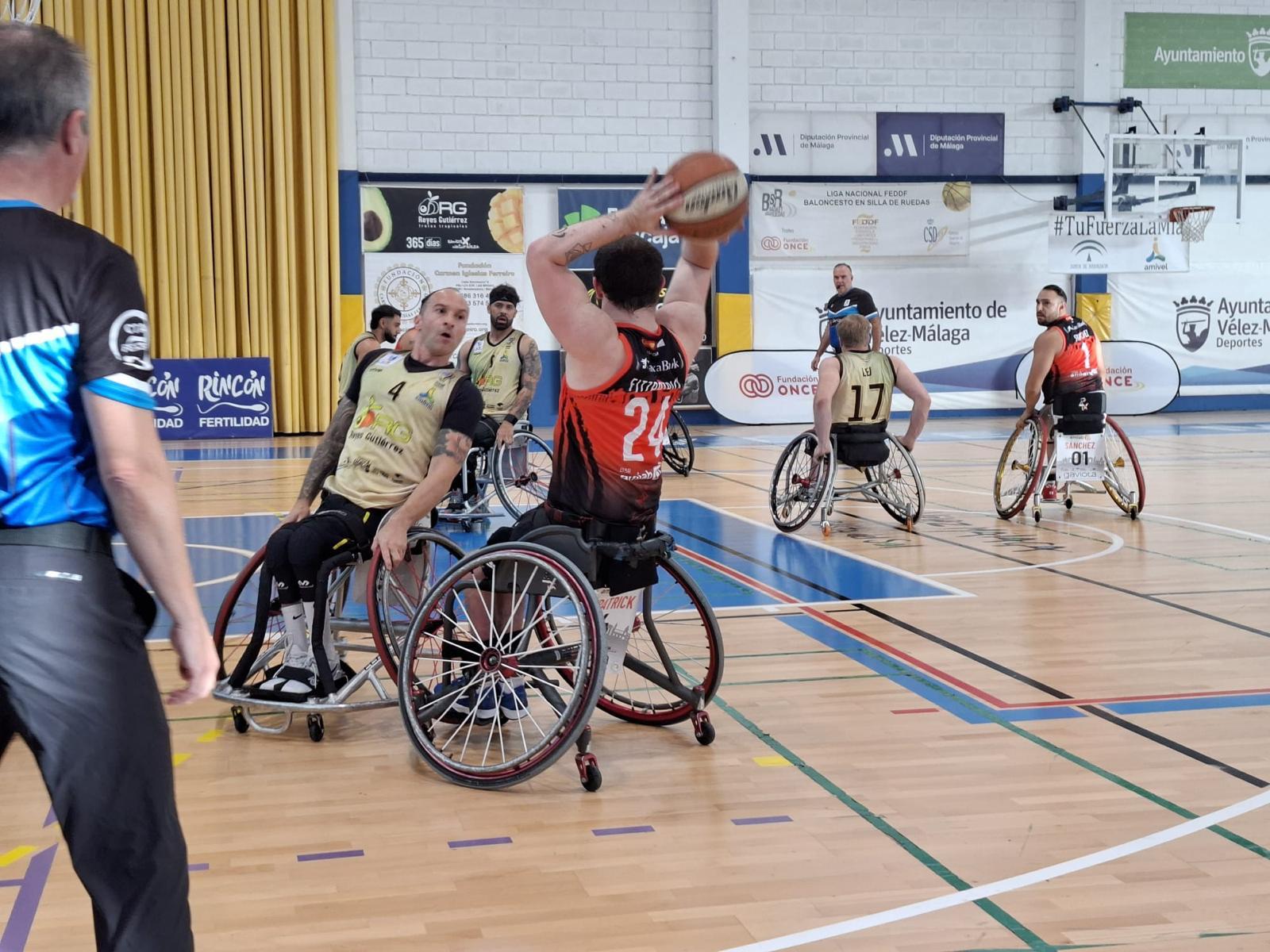 El BSR amiab sufrió para lograr su primera victoria ante Amivel (69-76) Un mal tercer cuarto complicó el partido a los albaceteños